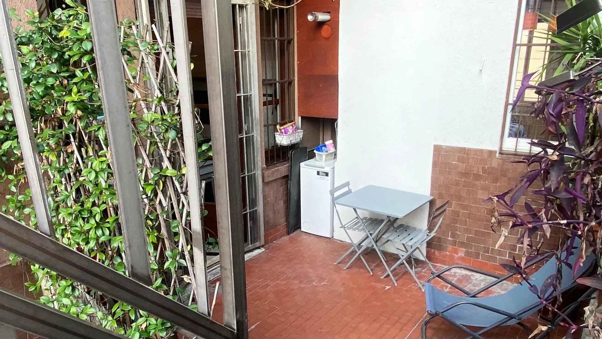 Appartamento 15 Minuti Dal Duomo, Ampissima Con Due Terrazzi Milano